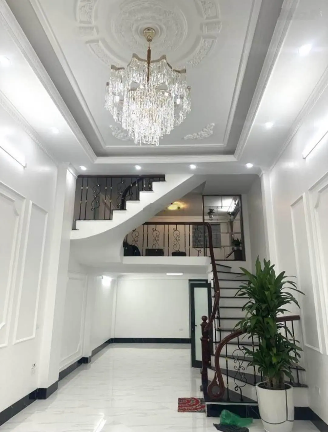 Bán nhà Tân Lập, Đan Phượng 36m*5T Lệch tầng hiện đại. Ngõ taxi 9 chỗ cách 5m. Giá 3.4 tỷ0988 192 ***