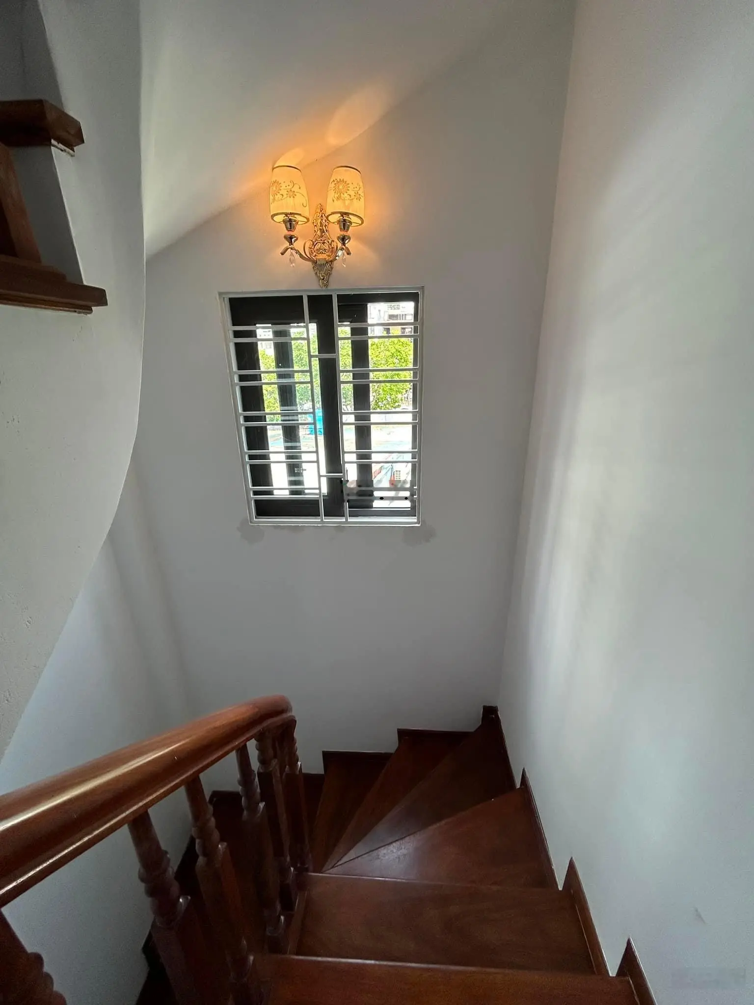 Đây rồi! Nhà Lạc Long Quân, Tây Hồ, 45m2, 5Tầng - Nhà mới đẹp, ô tô, ngõ thông gần phố. Nhỉnh 6 Tỷ.