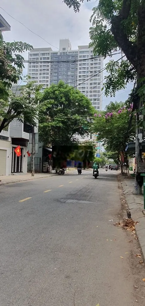 S. rẻ nhà mt phạm cự lượng ngay trường thpt hoàng hoa thám chỉ 11 tỷ x