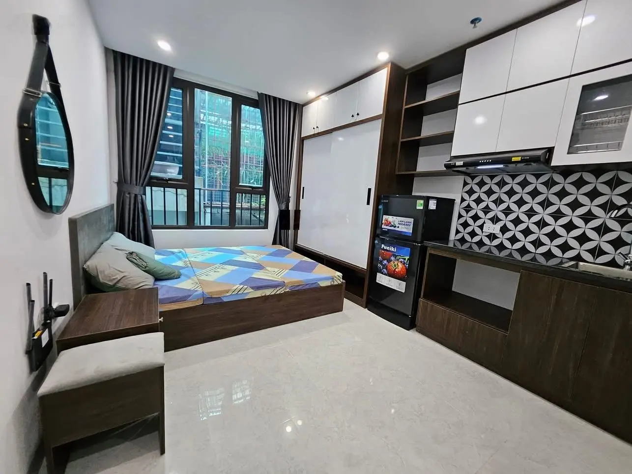 Ngonn! Toà CHDV Vương Thừa Vũ, 80m2*8T, MT 5M, 2 mặt thoáng, 24PKK, ngõ ô tô, dòng tiền 8%/năm
