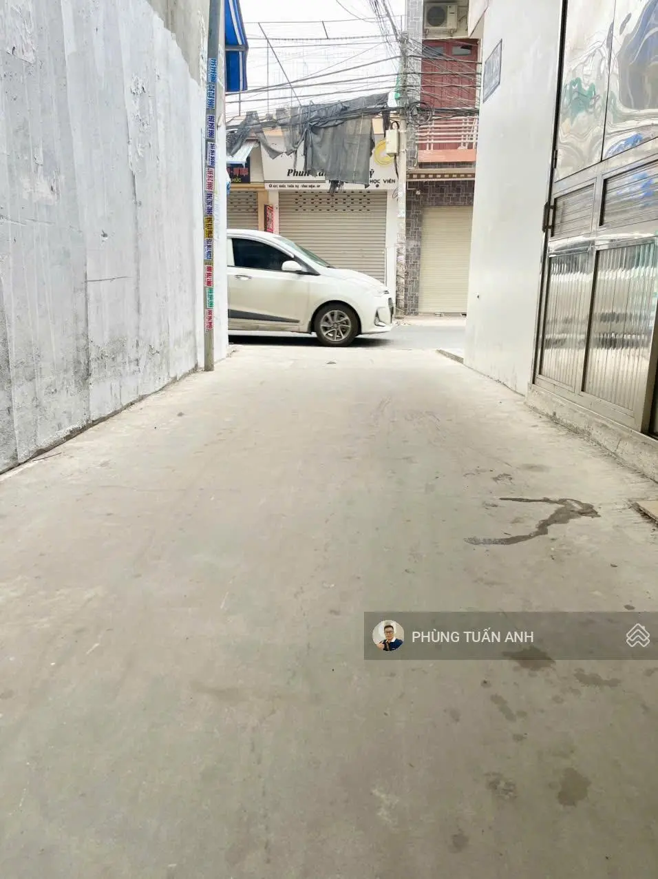 Bán nhà cao cấp vừa xây mới ô tô đỗ cửa tại Khúc Thừa Dụ - giá ưu đãi