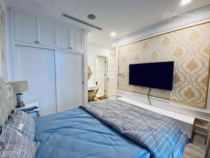 Chính chủ bán gấp CHCC Oriental Plaza: View Âu Cơ 84m2 2PN2WC, sổ giá 3,3 tỷ, LH: 0898 523 *** Như Ý