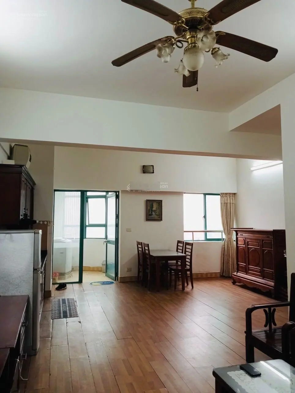 Bán căn hộ chung cư 671 Hoàng Hoa Thám, Ba Đình. 4,8 tỷ
