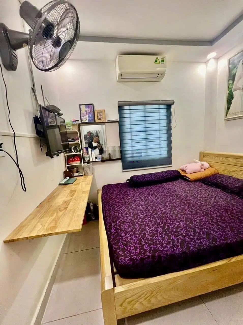 Chủ gửi bán căn nhà ngay Chợ Hiệp Bình, đối diện Giga mall DT 100m2, chỉ 5 tỷ, SHR, sang tên ngay.