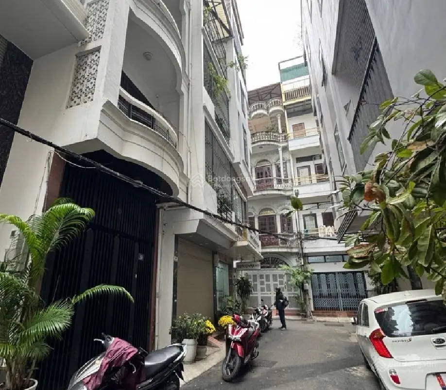 Bán nhà -phố Trần Đại Nghĩa-Bách Khoa-Hai Bà Trưng-giá cực chất 8,28 tỷ, 38m2,lô góc- full nội thất