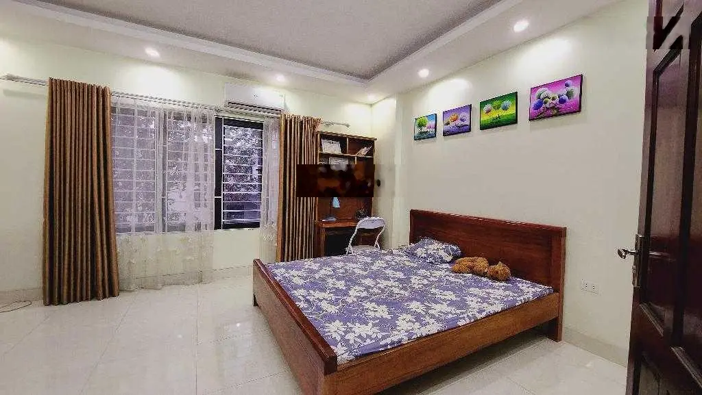 Nhà Học Viện Tài Chính - DT 45m2 - 4 tầng - giá 8,5 tỷ - Bắc Từ Liêm - kinh doanh - ô tô tránh