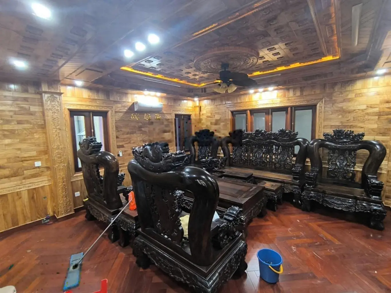 Bán nhà Tư Đình dân xây khu quân đội, nhà đẹp xuất sắc, thang máy full nội thất xịn sò, ô tô đỗ cửa