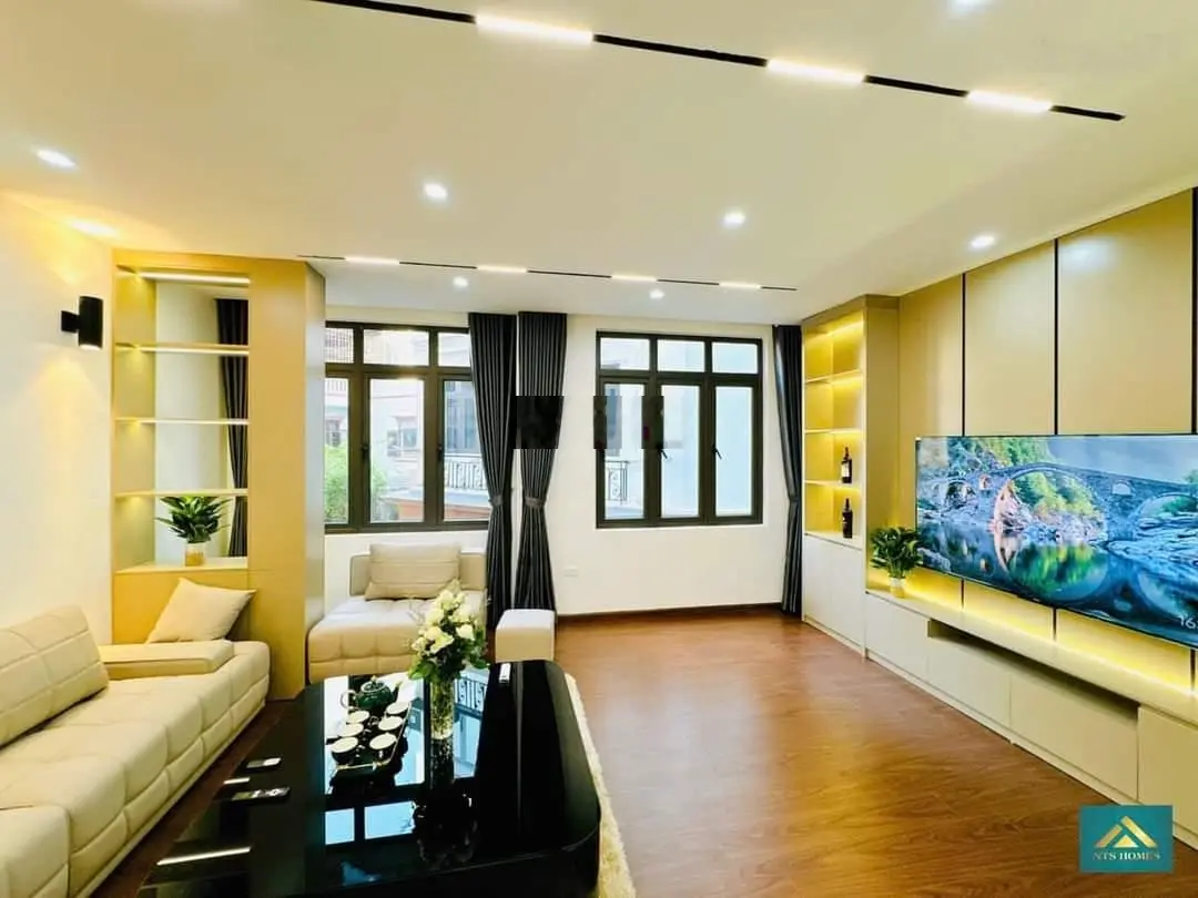 BÁN NHÀ TÔN ĐỨC THẮNG - PHÂN LÔ - ÔTÔ TRÁNH - LÔ GÓC - KINH DOANH - SPA - 55M*4T*MT4,5M* 11TỶ NHỈNH