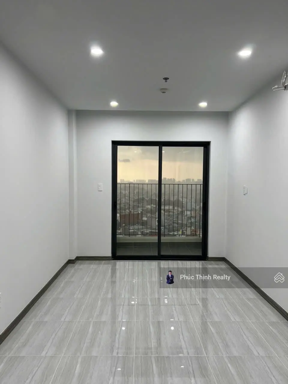 Bán Bcons Polygon 52m2 2PN - 2WC có ban công - Nhà mới 100% chưa ai ở. LH xem nhà: 0931 070 ***