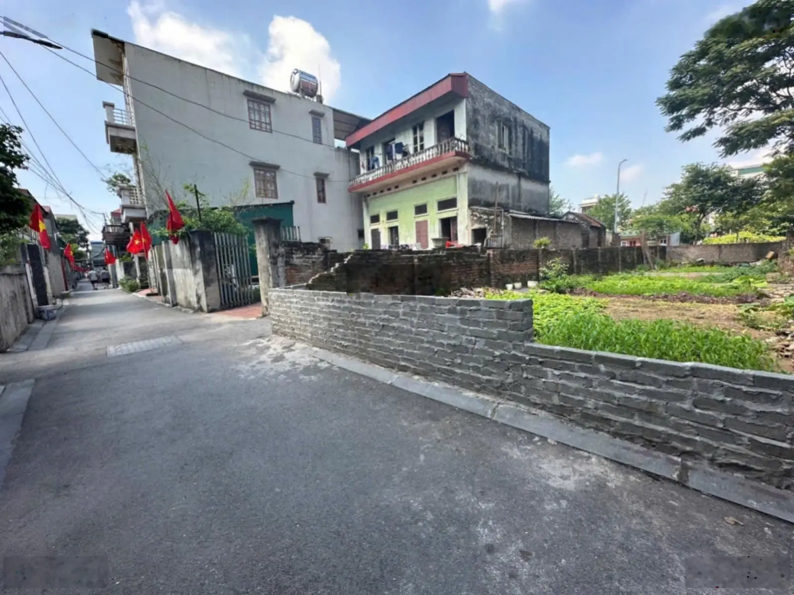 Đất hoa hậu lô góc, thông số đẹp, ô tô chạy quanh, 3 bước ra hồ, 50m ra Quốc lộ, giá đầu tư
