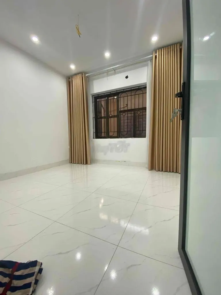 Cần bán căn TT Trương Định nhà C, Tương Mai: 22/60m2, 2tầng, 2 ngủ
