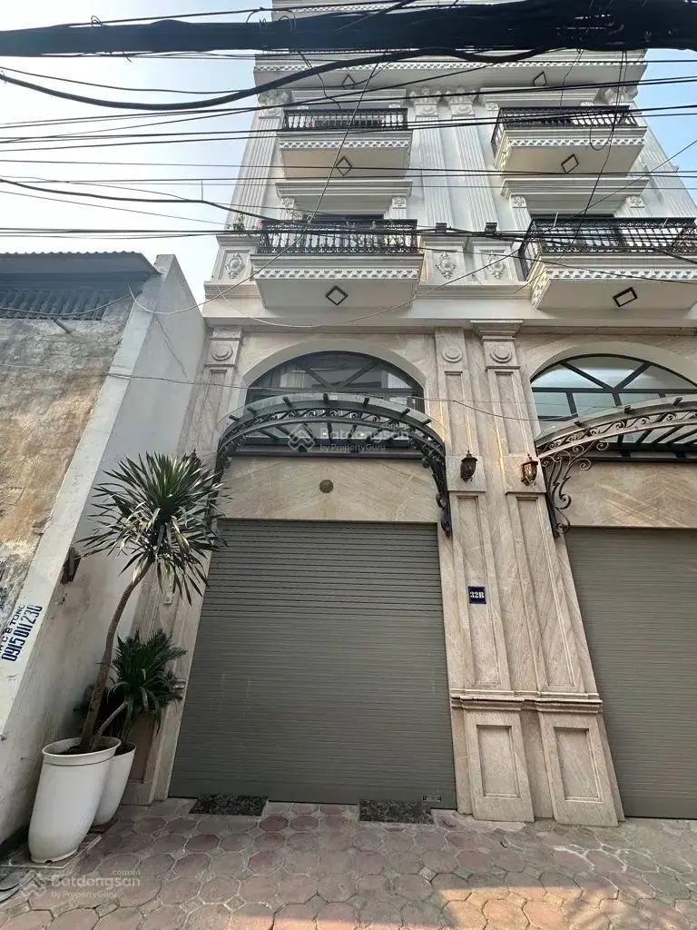 Bán nhà 6 tầng, DT 65m2 trung tâm Phúc Đồng Long Biên. Gara oto thang máy chạy vù vù. Đường ô tô