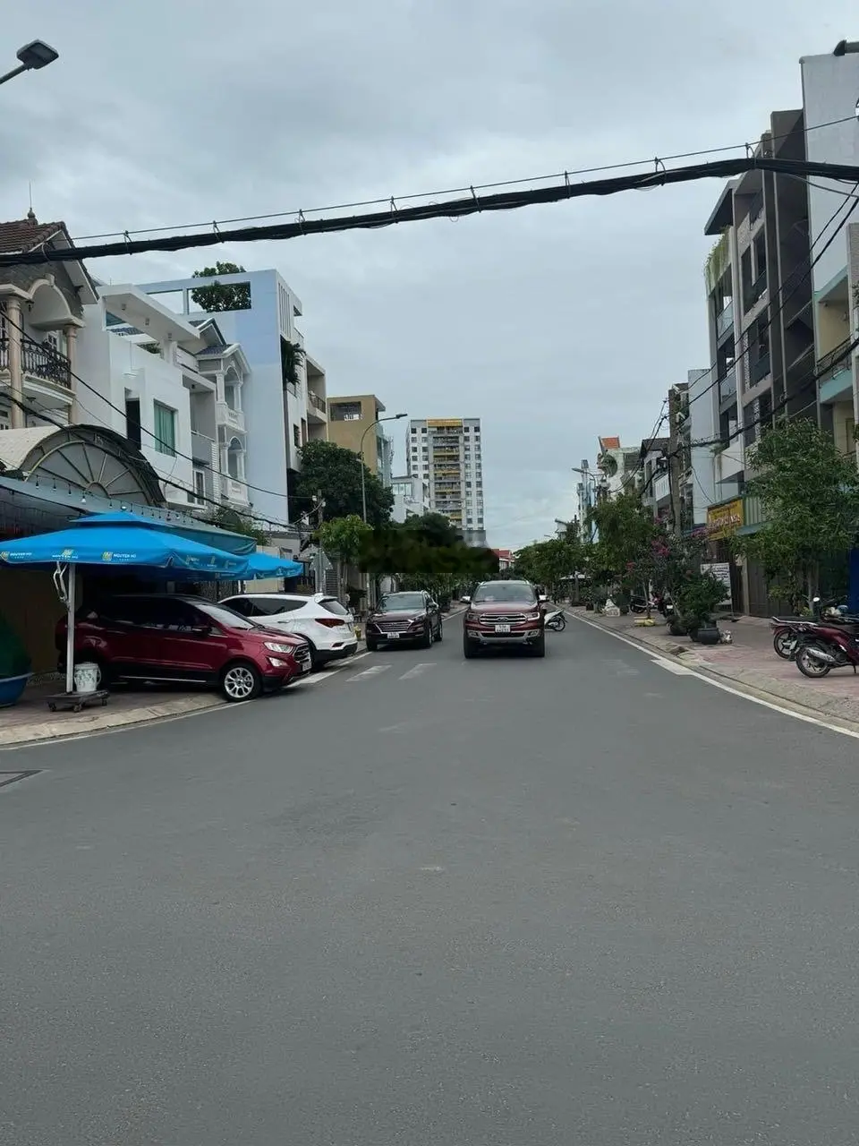 Hiếm nhà bán 5 tầng mặt tiền đường 16m gần chợ An Nhơn, kinh doanh buôn bán có vỉa hè 3,5m