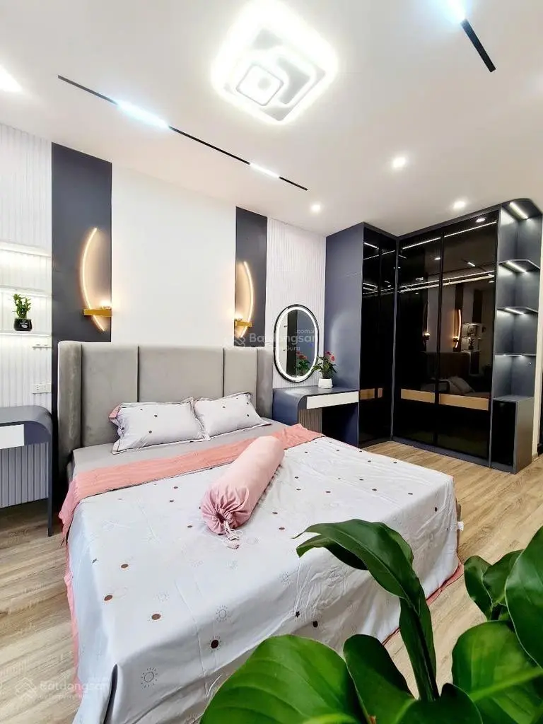 Đội Cấn - tặng full nội thất - nhà đẹp như khách sạn