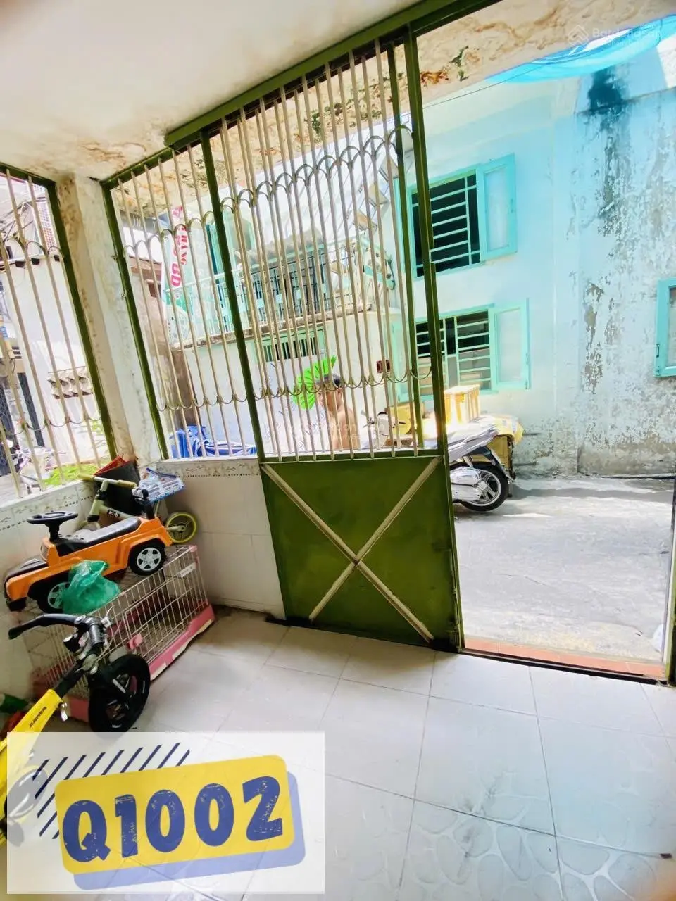 Nhà ngộp bank Q.10 cần bán gấp, vừa giảm chào 300tr, nhà nở hậu. Tìm kiếm mái ấm phù hợp