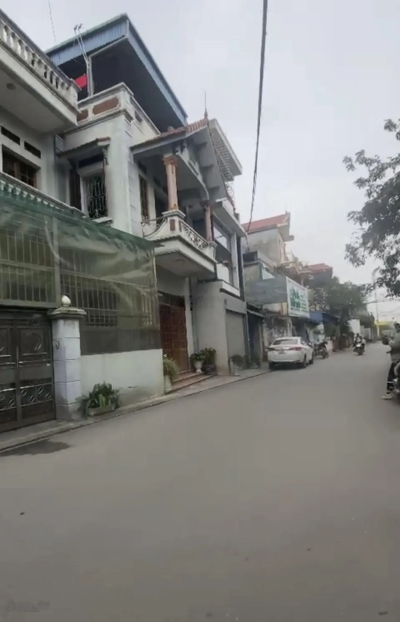 Bán nhà góc 2 mặt tiền kinh doanh, ô tô tránh Tổ 19, Cửa Hàng Mới, Đông Anh