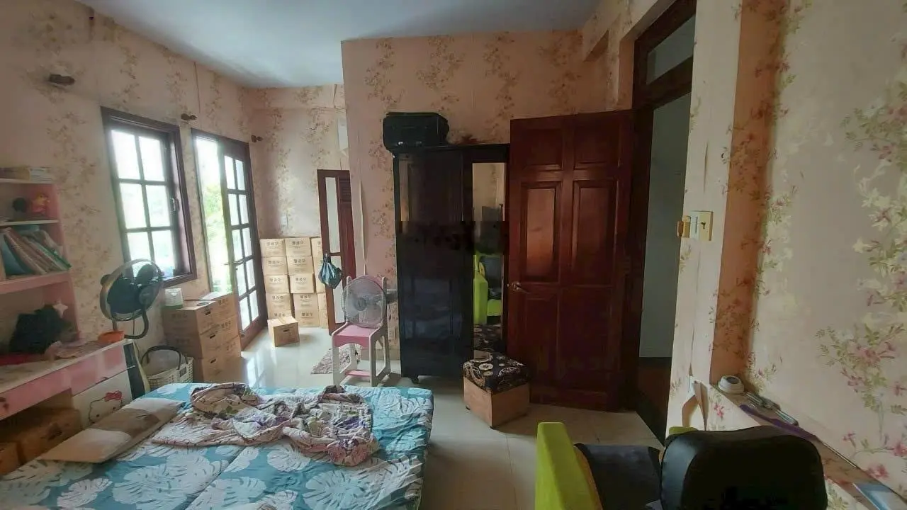Giá chỉ 7,5 tỷ Bán Gấp nhà Góc 2MT đường 12m khu A Làng Đại Học Phước kiểng Nhà Bè. DT 5x15M. 293M2