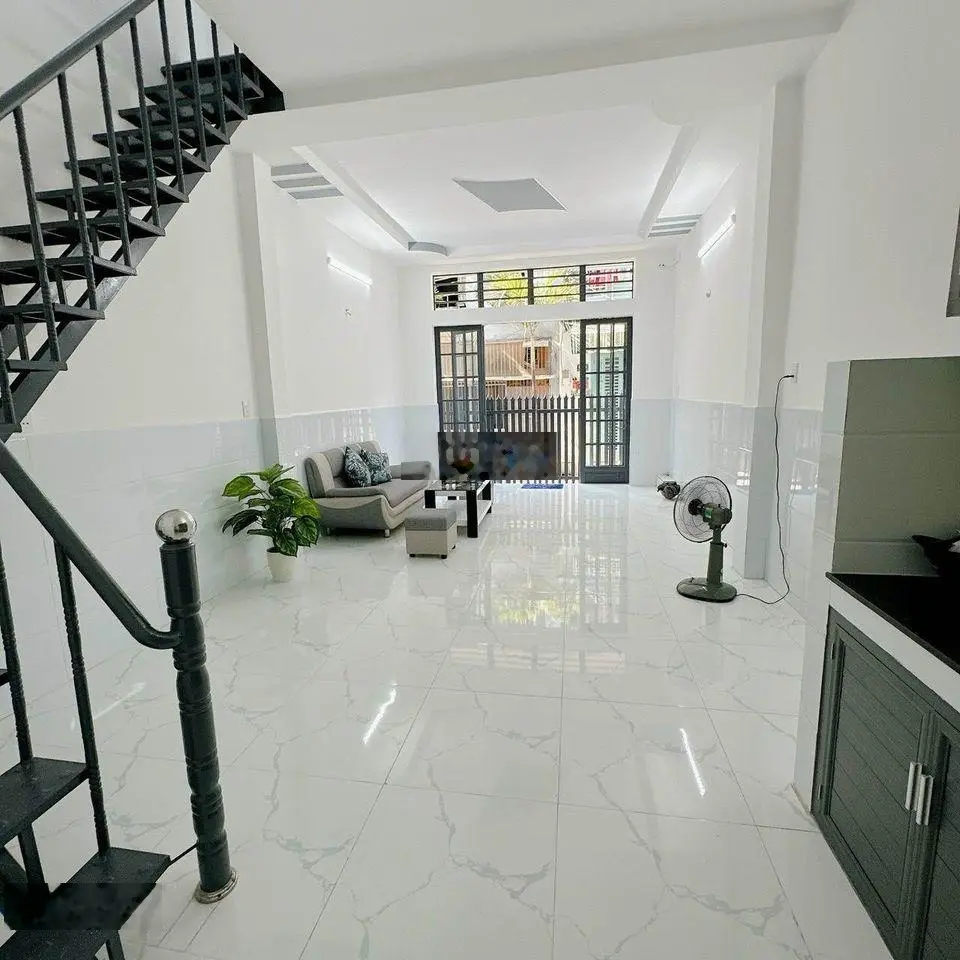 Chủ bán lỗ căn nhà Q. Tân Phú, P. Tây Thạnh, hẻm 488// 2 tỷ 950tr/40,4 m2, 1 lầu hẻm 3,5m