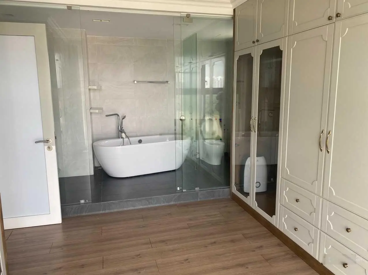 Bán 3PN Riverpark Premier giá tốt đầu tư - View sông trực diện - sổ hồng