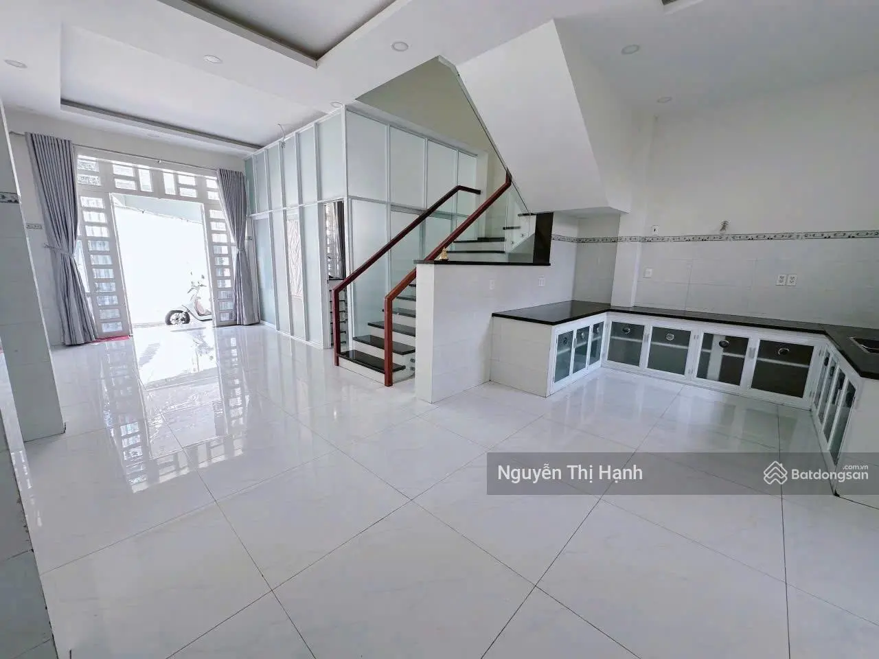 Nhà 3 tầng trung tâm Phường Linh Chiểu, Thủ Đức - Nhà mới, thiết kế hiện đại, khu dân cư an ninh
