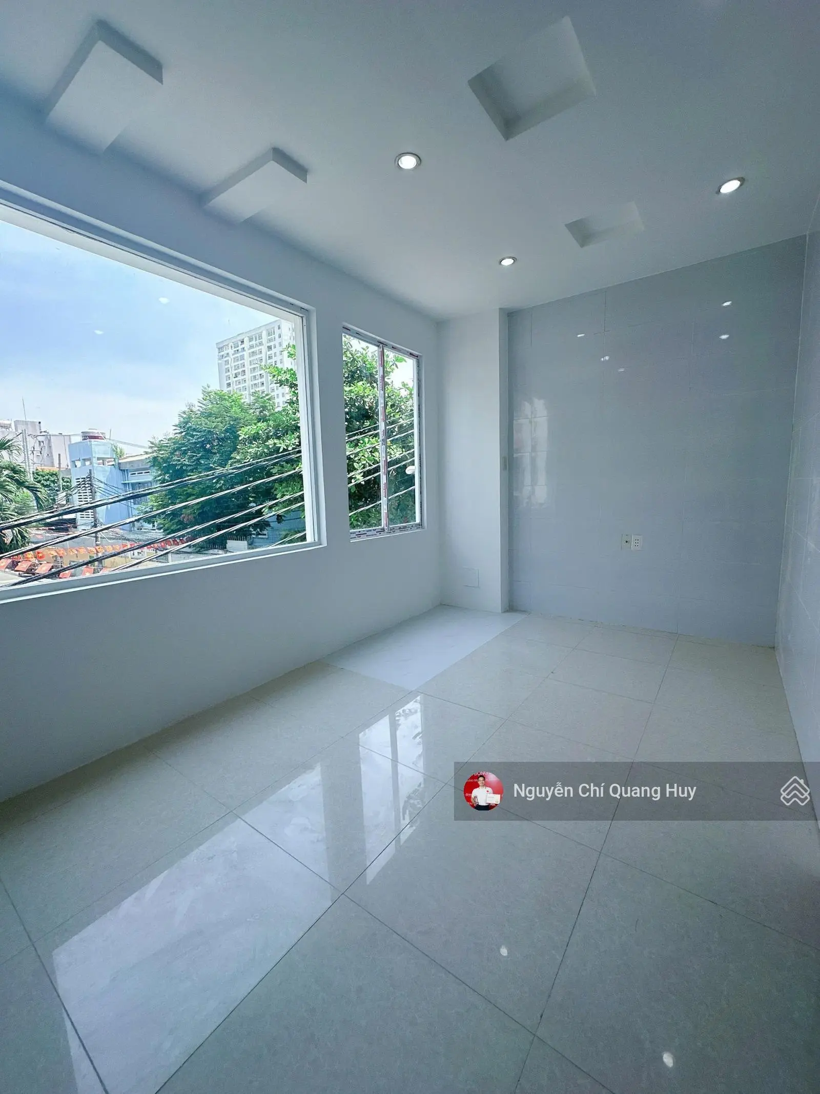 Nhà Phố hiện đại đường 10m 95 Lê Văn Lương- Cách 300m ra Lotte -Tôn Đức Thắng -4,5m x 8m Giá 7,5 tỷ