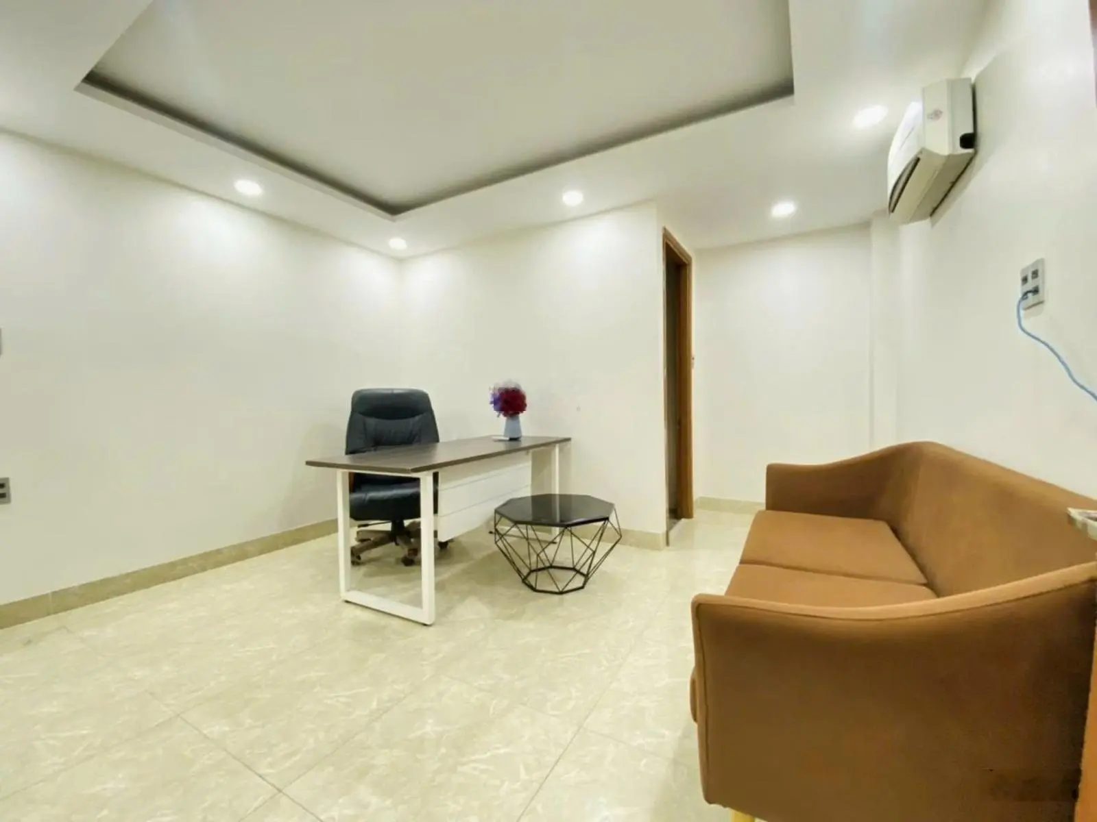 Giảm 6 tỷ bán gấp nhà 3 tầng mặt tiền Lê Quang Định, phường 7 Quận Bình Thạnh