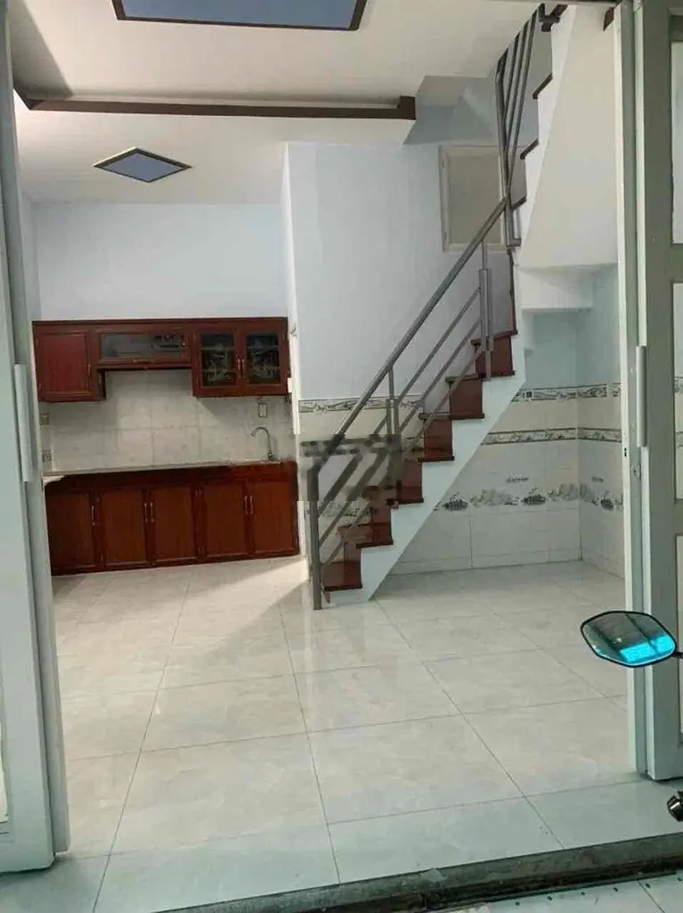Tôi chính chủ cần bán nhà 1 trệt 2 lầu giá 1tỷ180 triệu Hiệp Thành Q12
