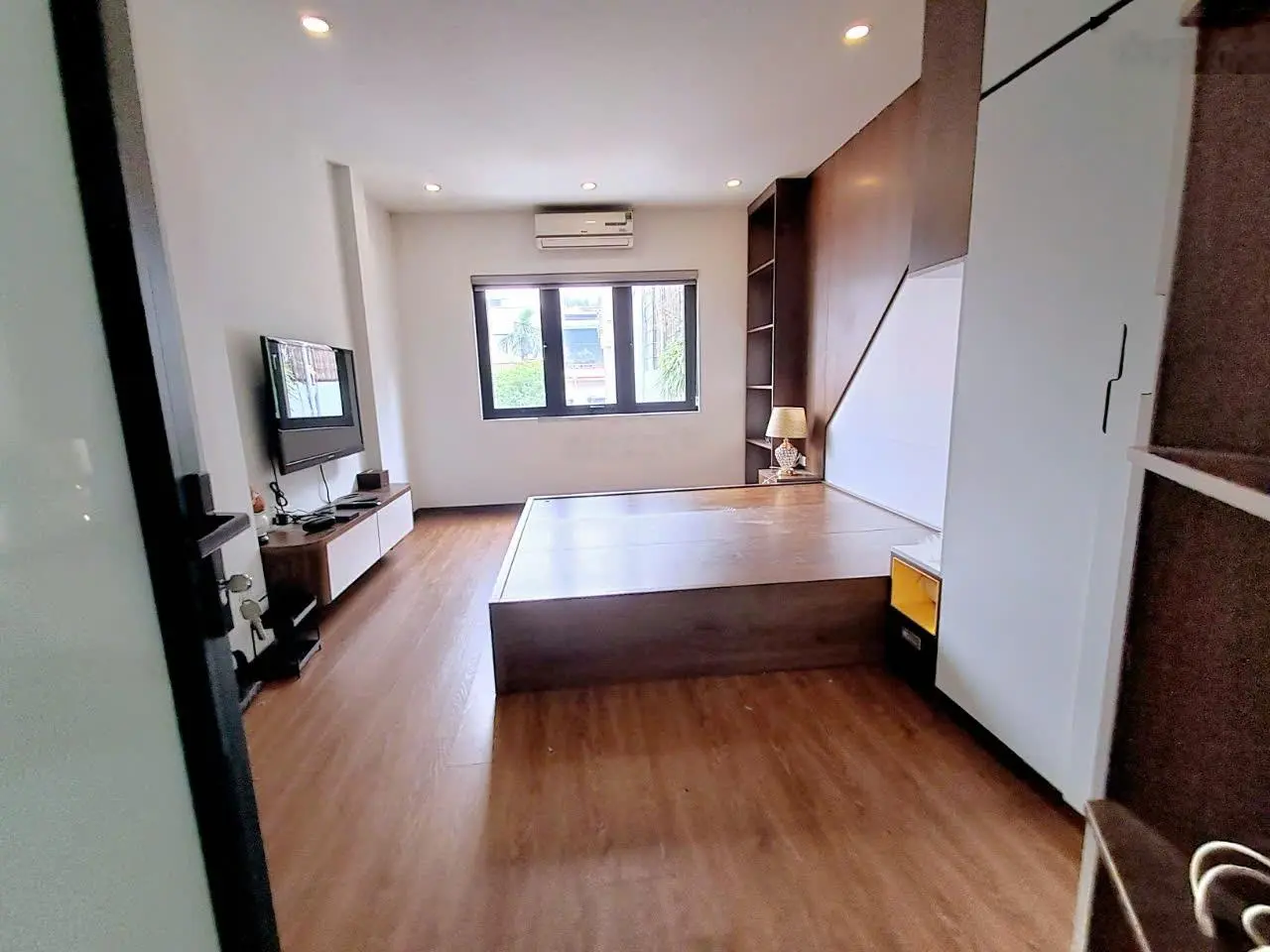 5.78 tỷ - 35m2 - ngõ thông - 254 Minh Khai - gần phố