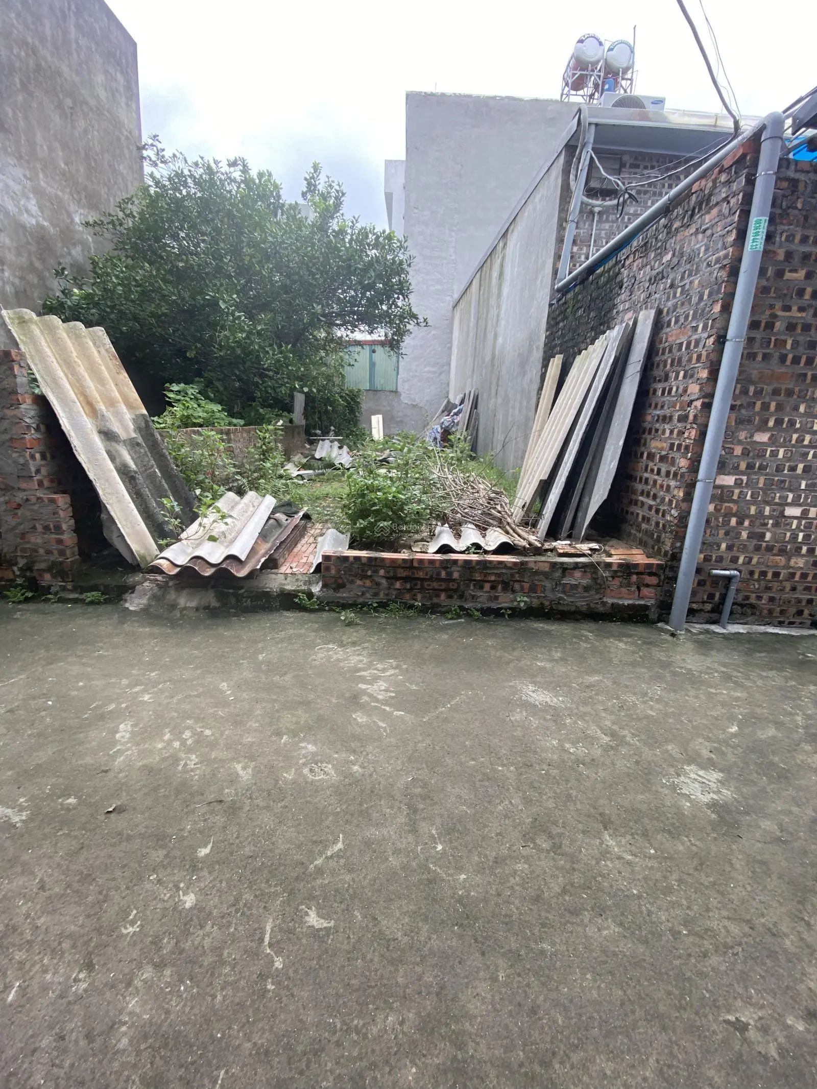 Bán 70m2 phố Kim Chung, Đông Anh - đường ô tô quay đầu giá 4tỷx