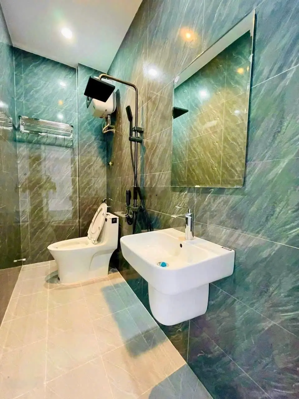 Bán nhà 4 tầng dân xây độc lập ngõ 263 Lạch Tray