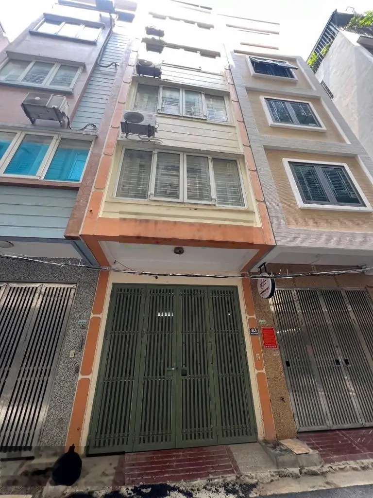 Hiếm, bán nhà phan văn trường, 2 mặt ngõ - ô tô - kinh doanh đỉnh, 35,5 m2, giá 12,5 tỷ.