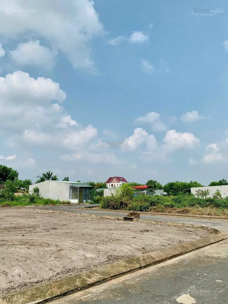 Chính chủ kẹt tiền bán gấp lô 3 mặt tiền nằm ngay trong KCN Giang Điền, Đồng Nai