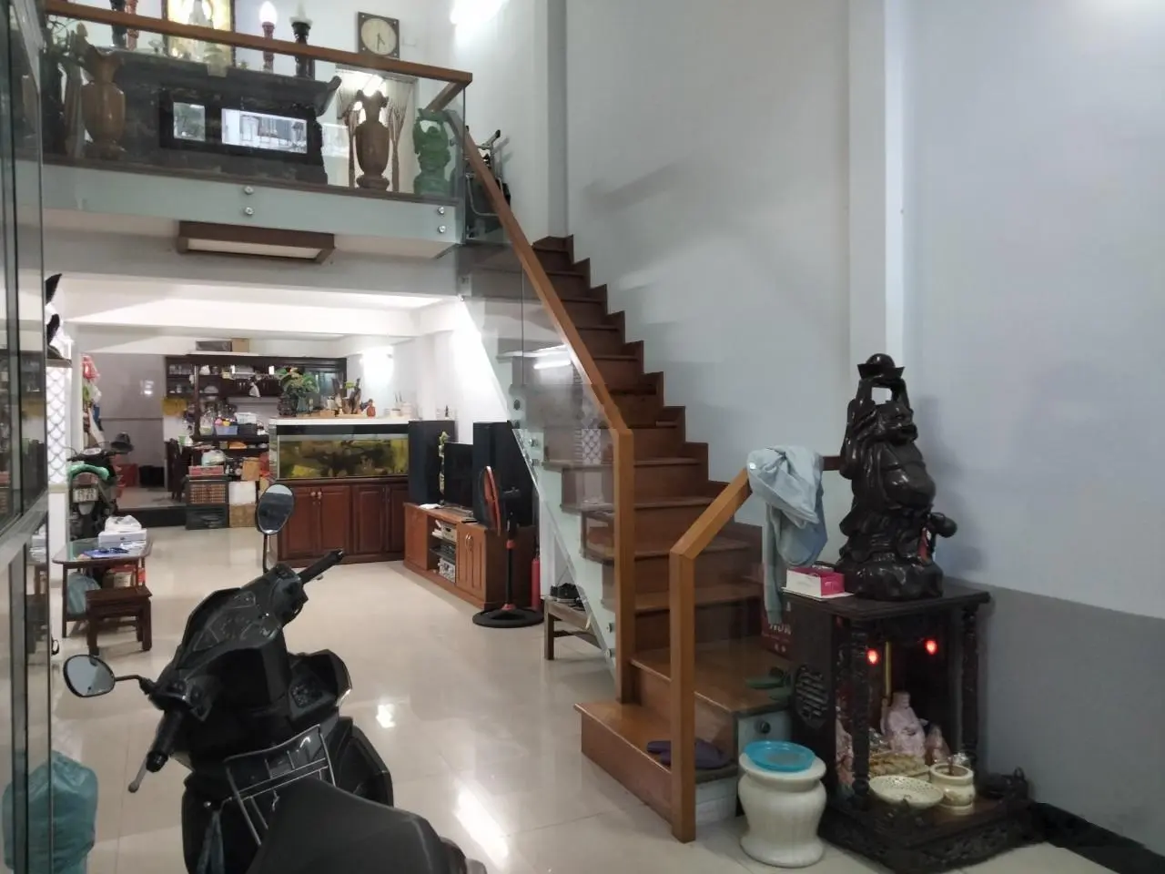 Chỉ 3.6 tỷ - chủ cần tiền bán gấp nhà 2.5 tầng kiệt ô tô Hải Châu 4m Hoàng Diệu, DT lớn 80m2