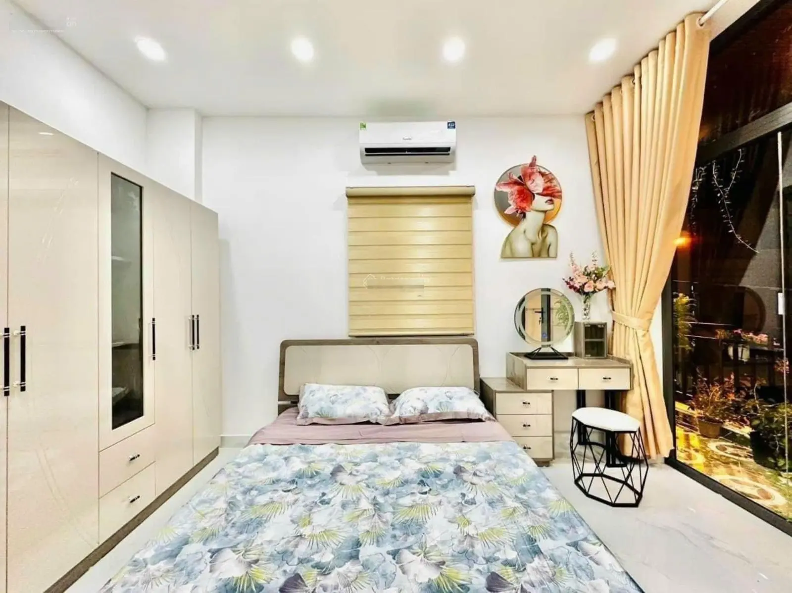 Gấp! Bán nhà đường An Điềm, Quận 5.Giá 3,25Tỷ/56m2(4x14m). Sổ sạch. Đang cho thuê 18 triệu/tháng