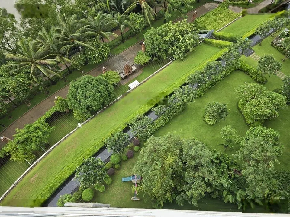 (Bán gấp) Căn hộ 2 phòng ngủ full nội thất view 3 hồ bơi lớn giá siêu tốt tại Đảo Kim Cương Q2