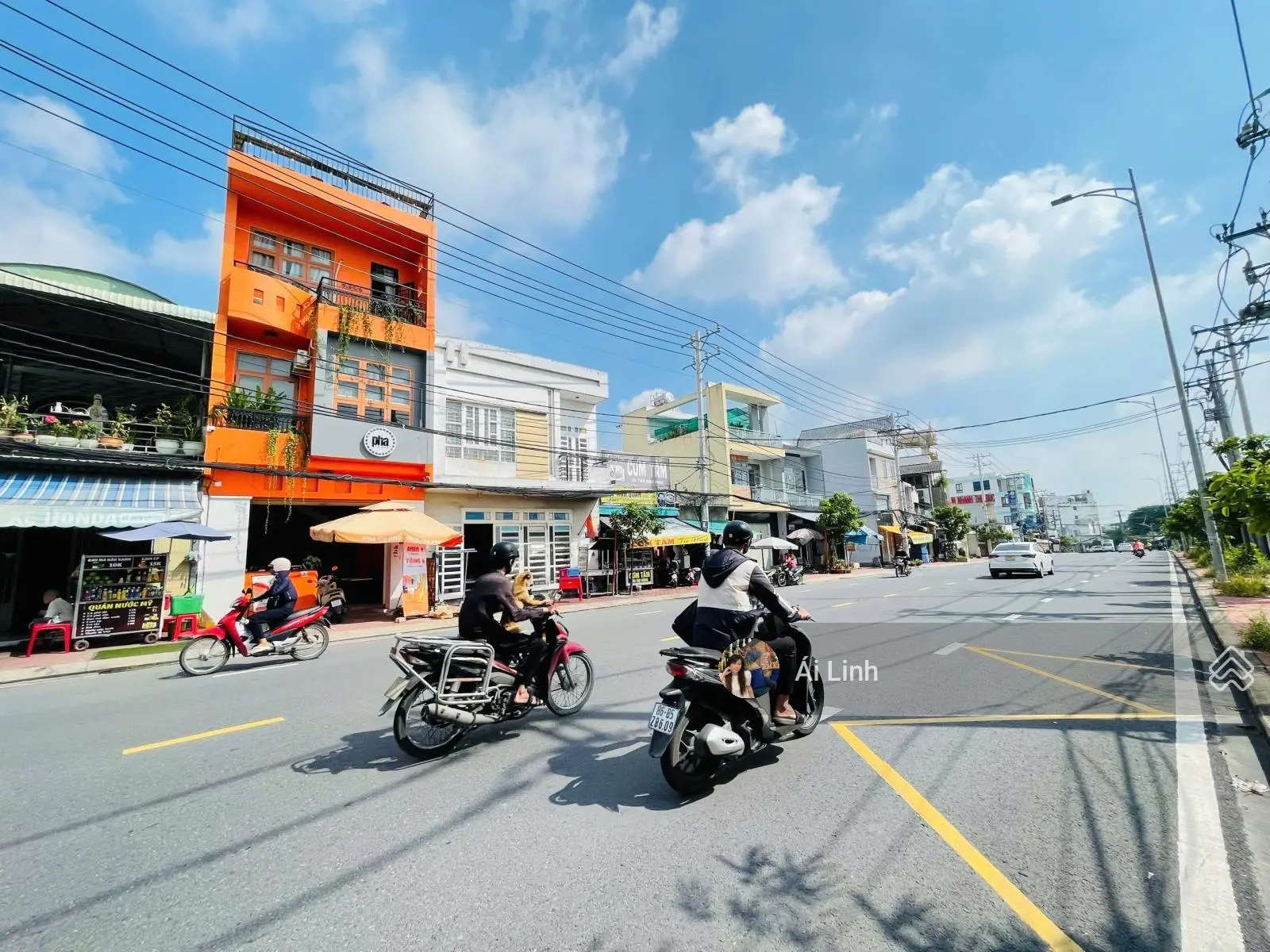 Hàng F0 - Nhà mặt tiền Lê Văn Chí gần Hoàng Diệu 2 Ga Metro ngã tư Thủ Đức 4T kiên cố DT 158m2 8x20