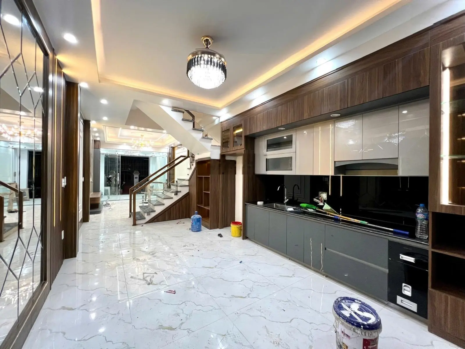 Bán gấp nhà riêng 3 tầng tại phường vĩnh niệm, giá 4,12 tỷ, diện tích 71m2