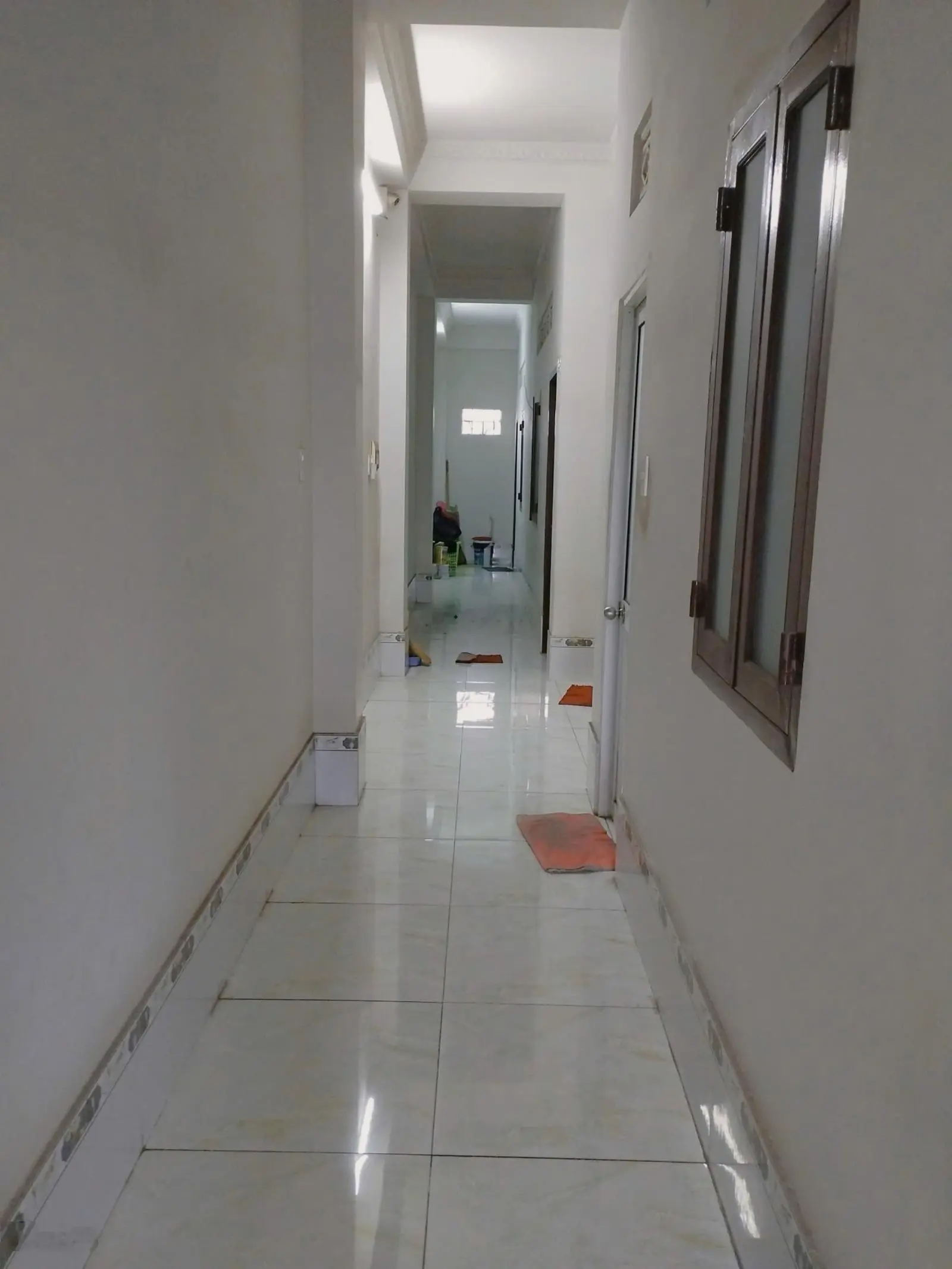 Cần bán nhà mặt tiền kinh doanh 1 trệt 3 lầu khu dân cư đông tp dĩ an diện tích: 100m