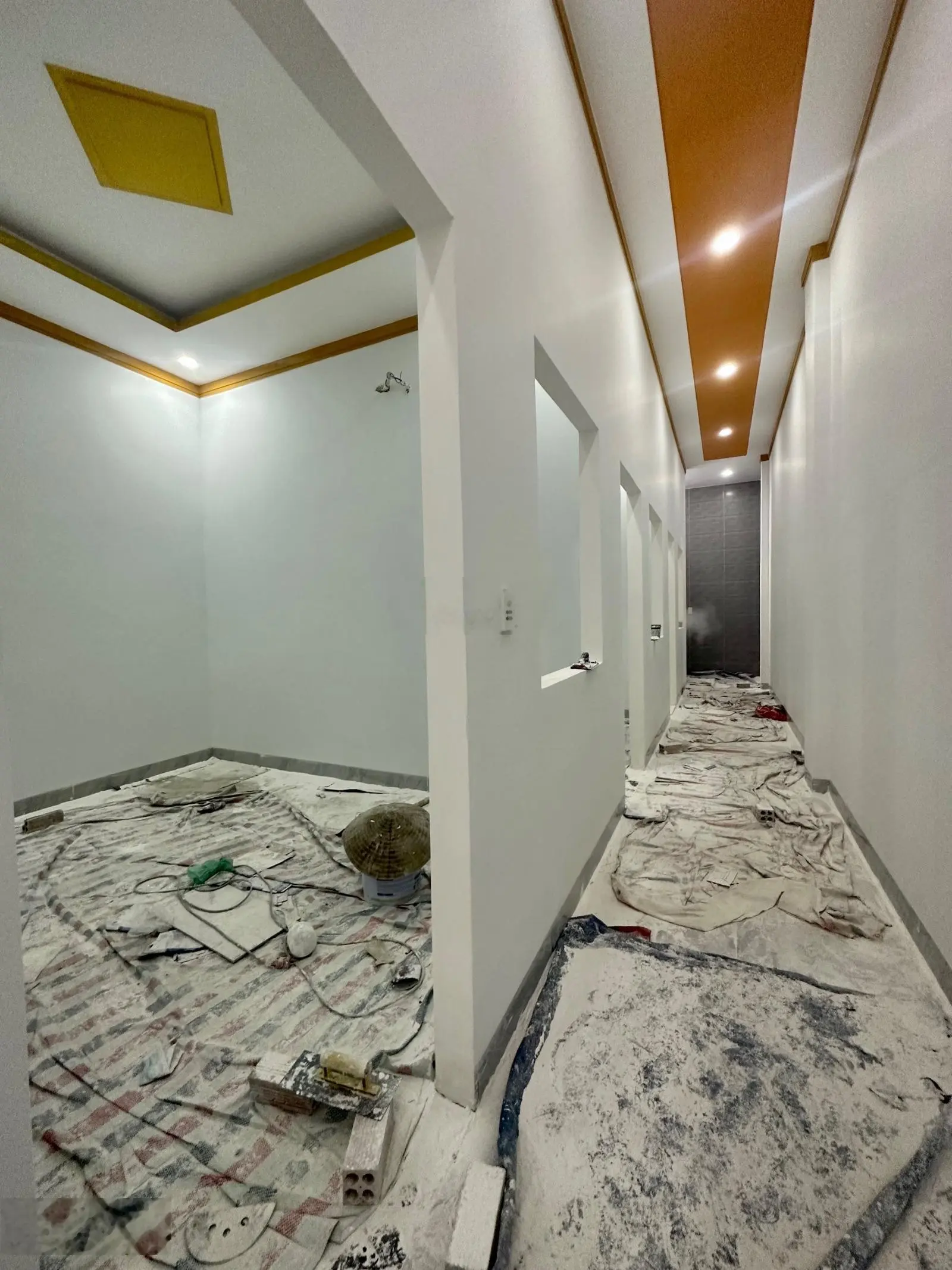 Cần bán căn nhà gần chợ Quang Thắng, nhà mới xây bao đẹp, sổ riêng giá cực rẻ 1tỷ990. Hỗ trợ vay