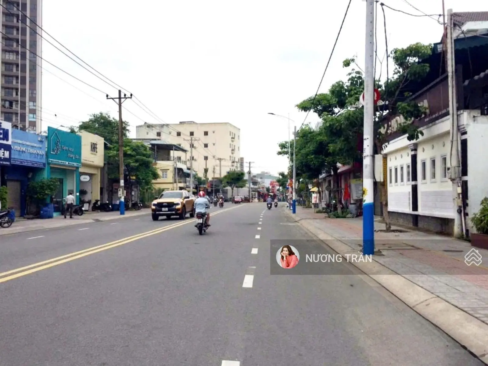 250m mt đường nhựa lớn gần bv hạnh phúc- sát ql13 -giá 3,5 tỷ(tl).