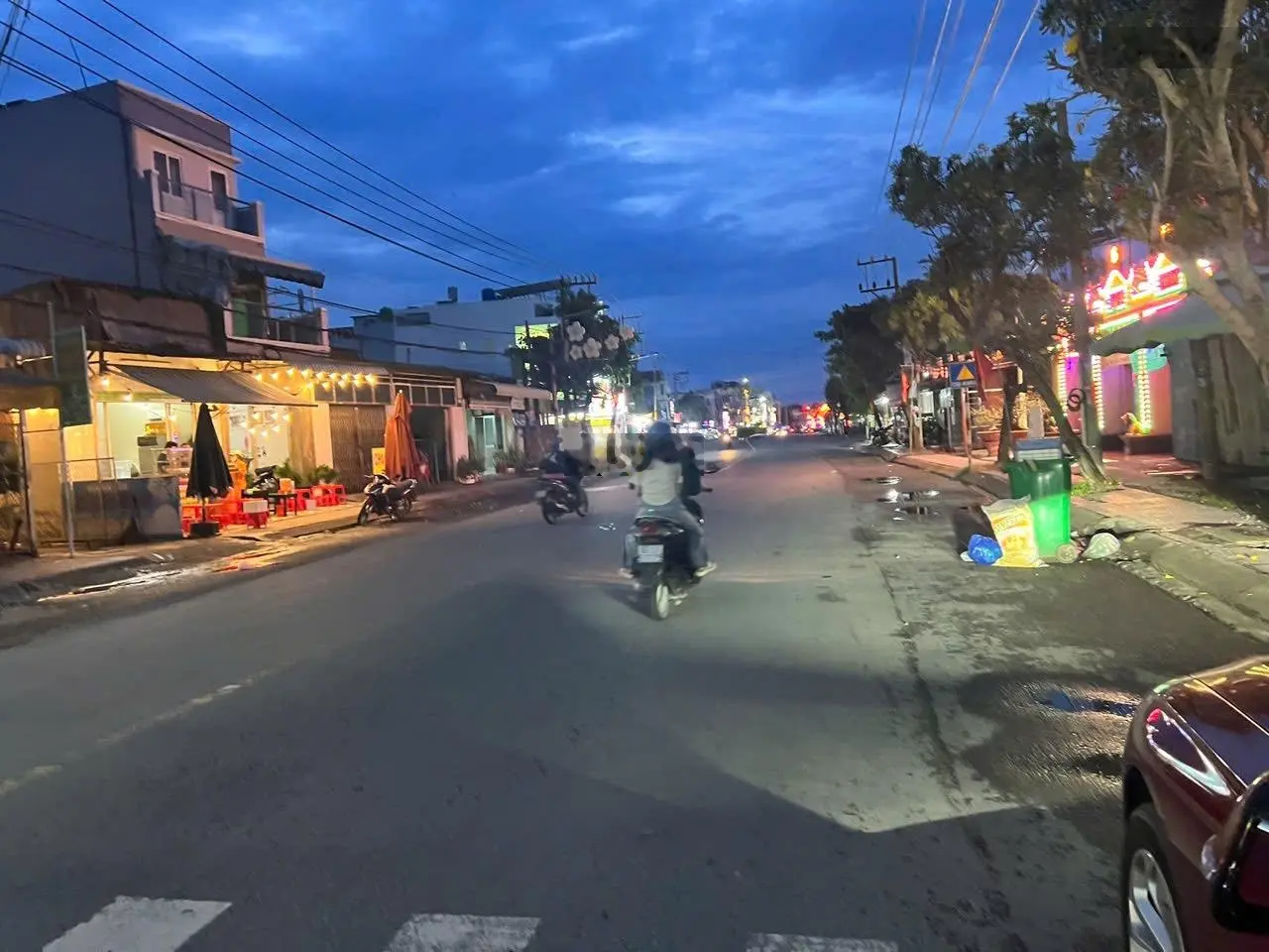 Nhà mặt tiền QL50 cách Chọ Cần Đước 200m