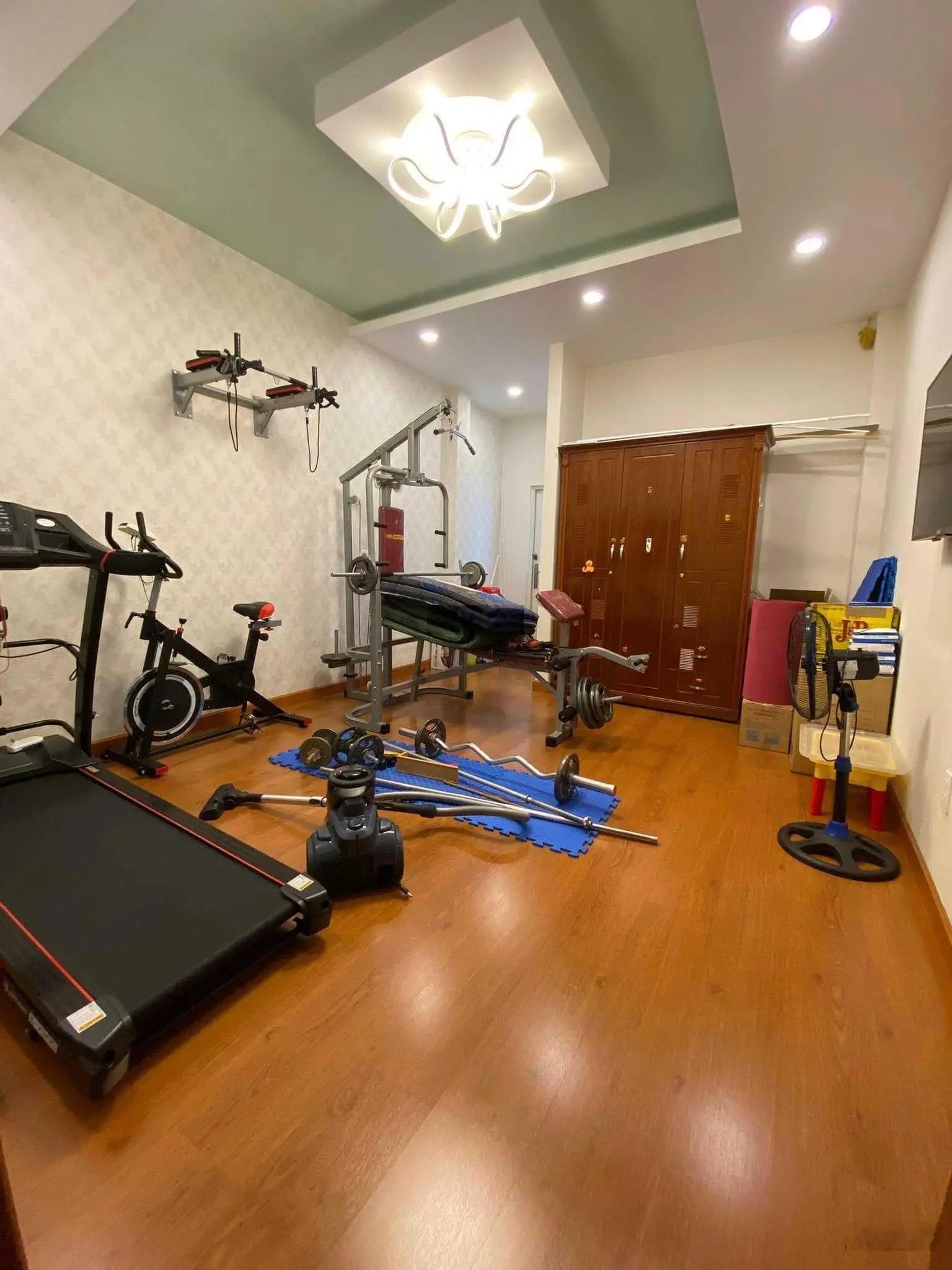 Đường 7m - Tô Hiến Thành, Q10 - 4 tầng, 4x20m, cam kết TT chuẩn 100%