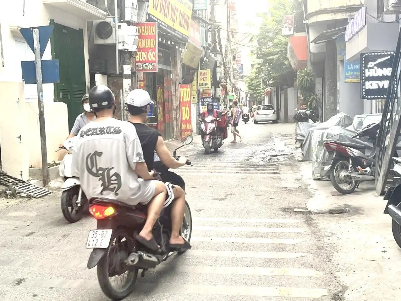 Bán siêu phẩm nhà phố sát mặt đường Phạm Văn Đồng - 6 tầng thang máy - MT 5,8m - chỉ 8,x tỷ.