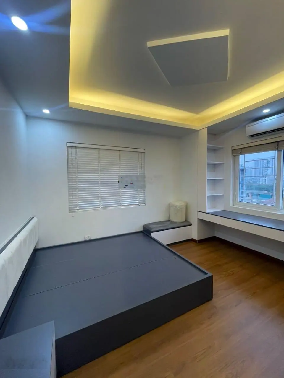 Cực hiếm CHCC Nguyễn Đức Cảnh Tương Mai, 84m2, 3 ngủ, PK view ban công cực thoáng, full nội thất