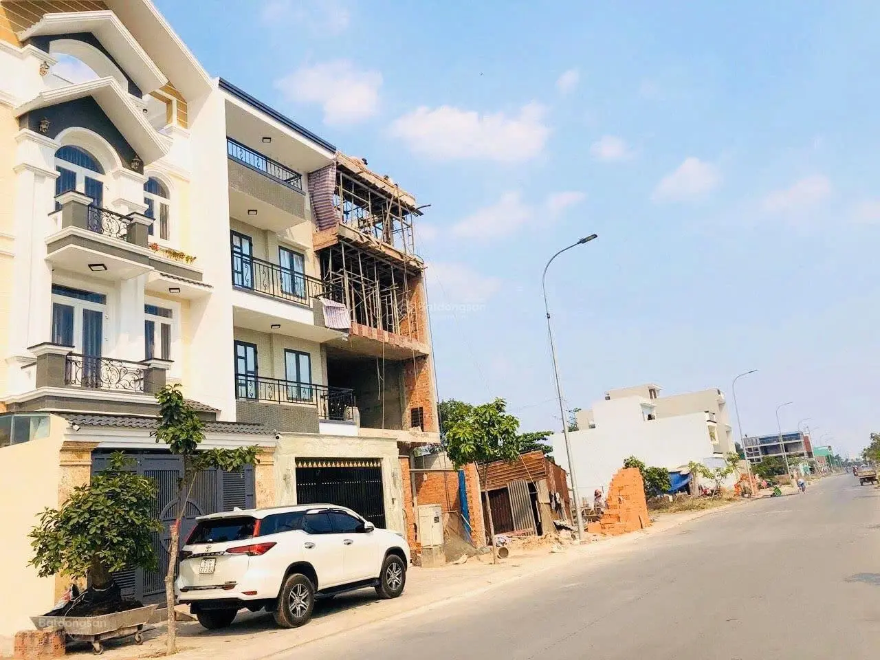 Bán 01 nền duy nhất view hồ - 175m2 (2tỉ987tr) - SHR - Đầu tư thông minh