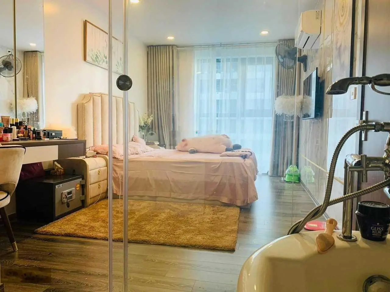 Chính chủ bán căn 1 ngủ BC Đông Nam Ecolife Tố Hữu, sổ đỏ lâu dài chính chủ sang tên, giao nhà ngay