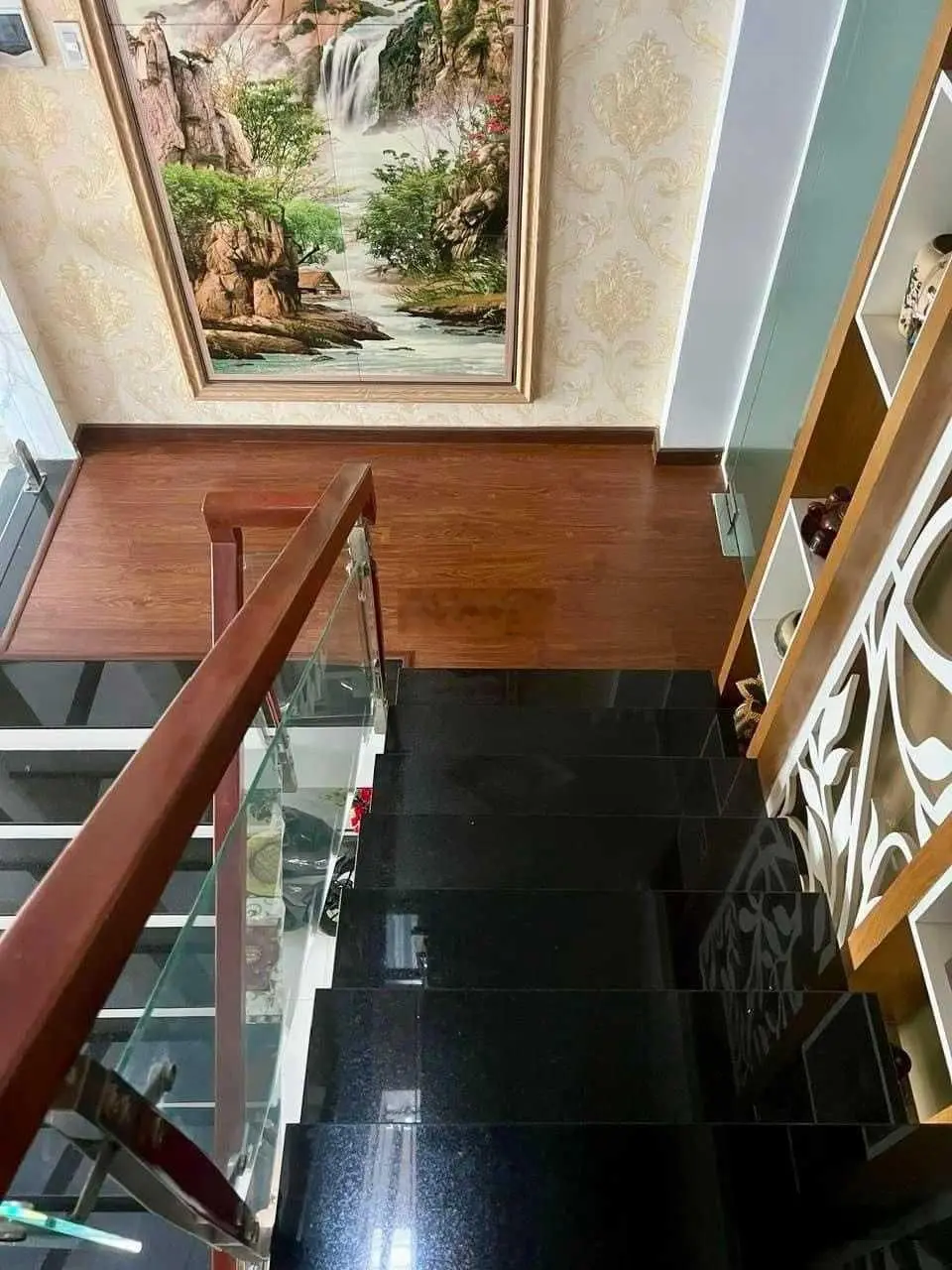 Nhà mới 4 tầng, diện tích 4x16m, đường Hà Chương, Phường Trung Mỹ Tây, Quận 12, giá 5,29 tỷ