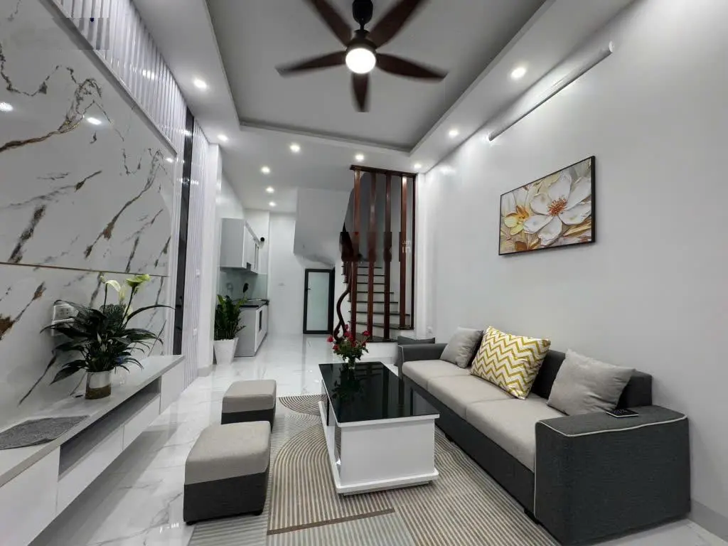 Bán Nhà Xuân Đỉnh 37m-5 Tầng , Nhà Mới ,Lô Góc ,Ô Tô Đỗ Cửa , 5m Ô Tô Quay Đầu ,3 Thoáng ,Gần Phố