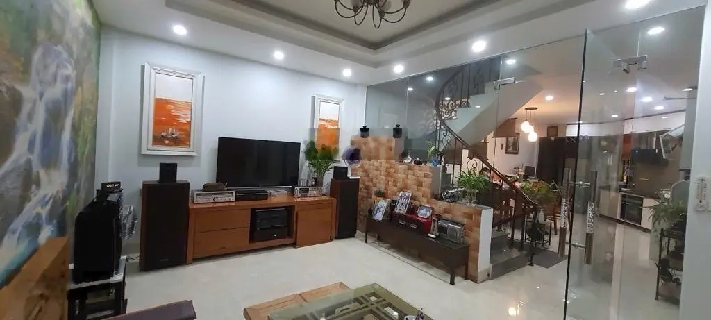 Thiên Hiền MĐ - vỉa hè đá bóng- phân lô ô tô tránh kinh doanh, ngõ thông, lô góc 2 mặt ô tô - 25 tỷ