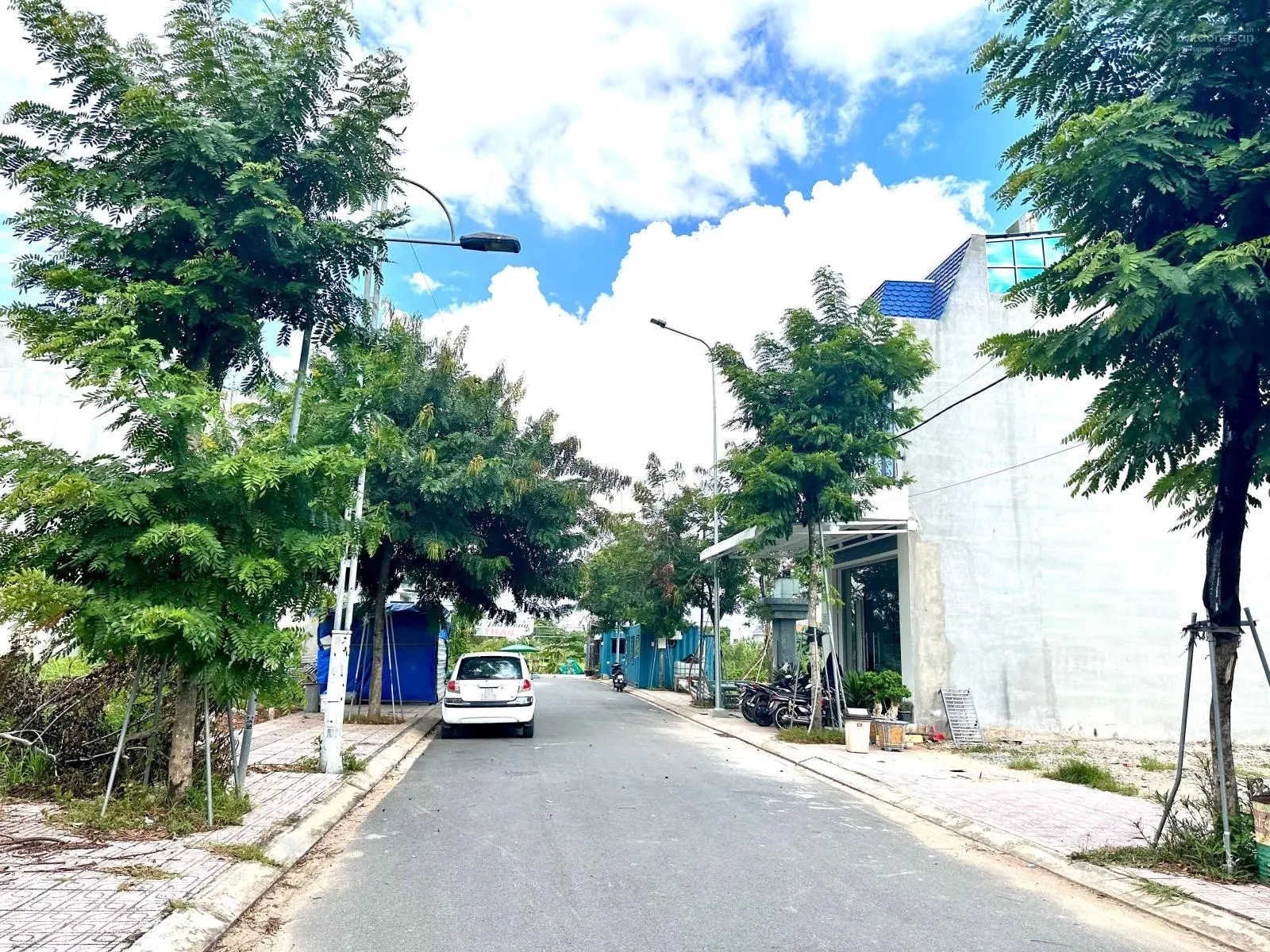 Cần bán gấp lô đất thổ cư 100m2, đường nhựa 12m, cách cầu Hoá An 1,5km